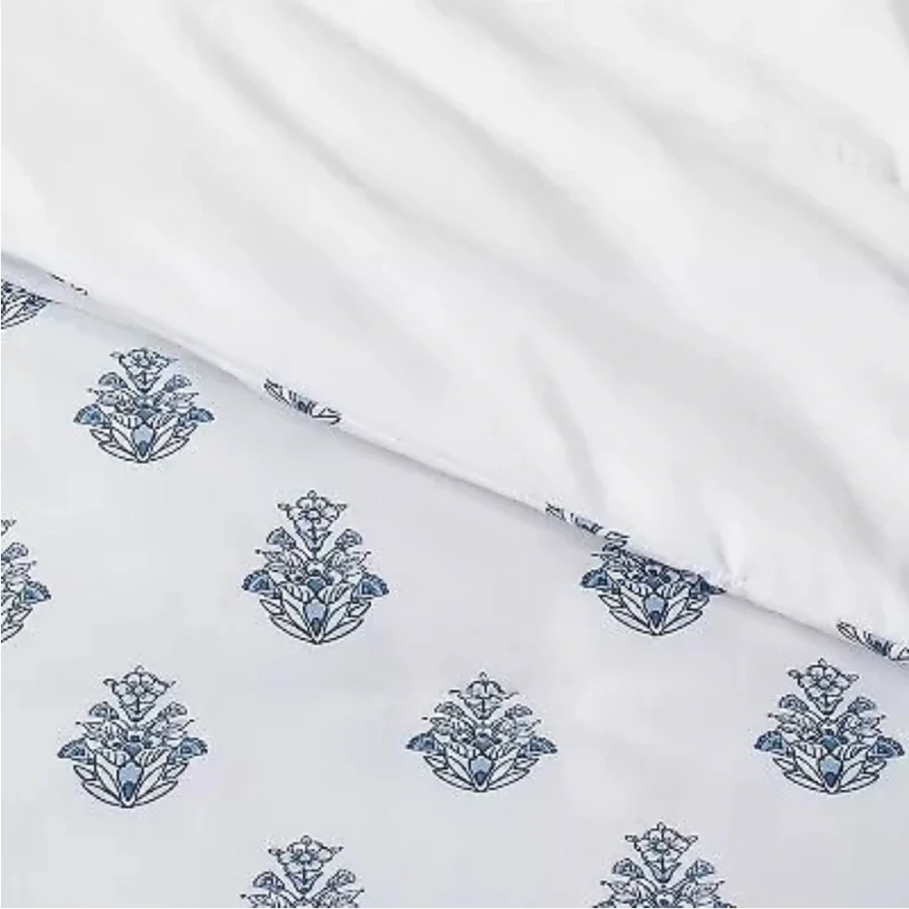 Threshold F/Q 5 Pc Comforter Set , Block Print with Border, Blue/White